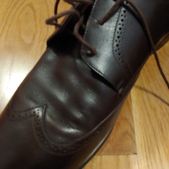 Carolina Herrera brown leather wingtip size 10.5 - Picture 4 of 6